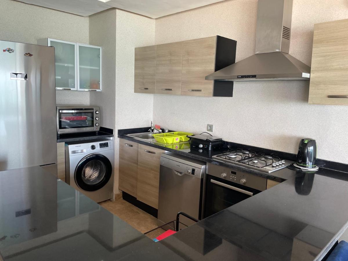 Appart De Luxe Front De Mer Prestigia Plage Des Nations Salé Extérieur photo
