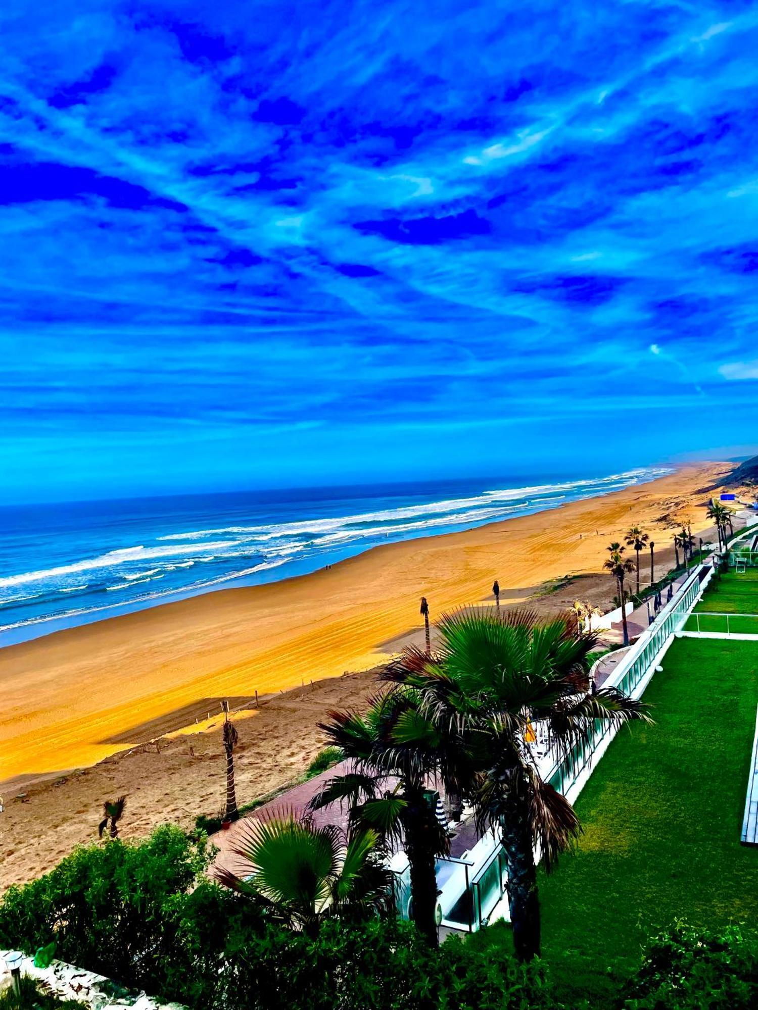 Appart De Luxe Front De Mer Prestigia Plage Des Nations Salé Extérieur photo